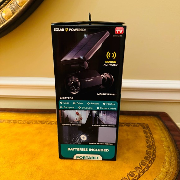 Bell & Howell Bionic Spotlight Solar Powered Motion Activated Bonus Security NEW - Picture 4 of 6